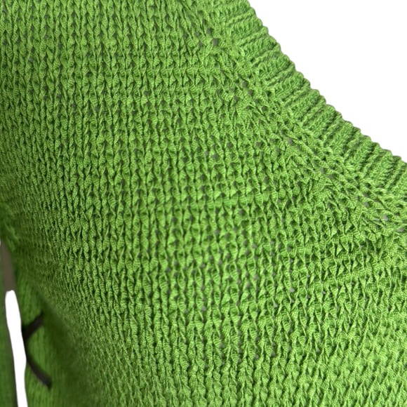 Finity Studio Green Acrylic Cotton V-neck Long Sleeve Leather Laced Sides Sz M - Picture 10 of 11
